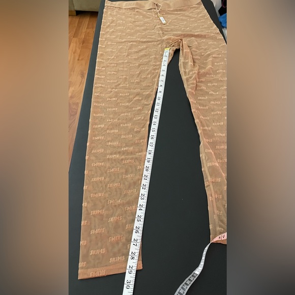 NWT Skims After Hours Sheer Leggings Logo Mesh Tights Ochre 3X - Picture 10 of 12